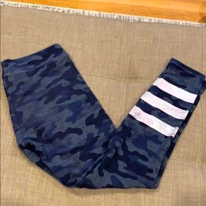 Sundry Navy Camo Jogger / sweat pants